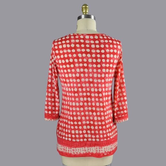 CHICO'S DOTTED RED MESH 3/4 SLEEVE TOP - Picture 5 of 7